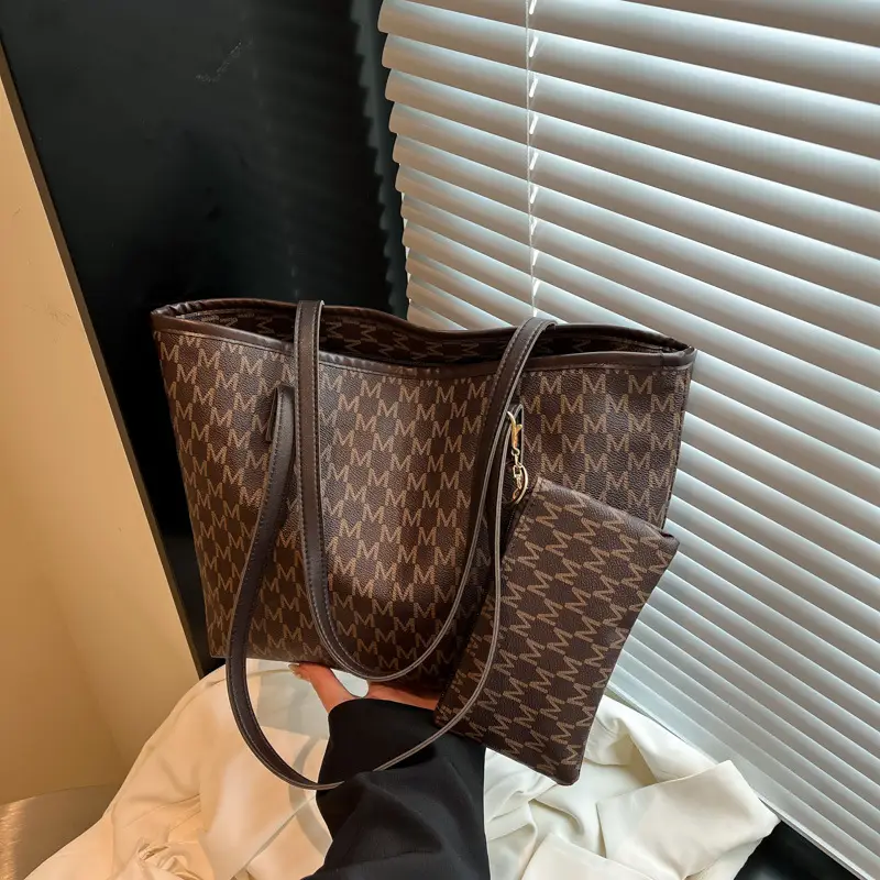 Women's Large Capacity Brown GG Shoulder Bag 2025 - Image 3