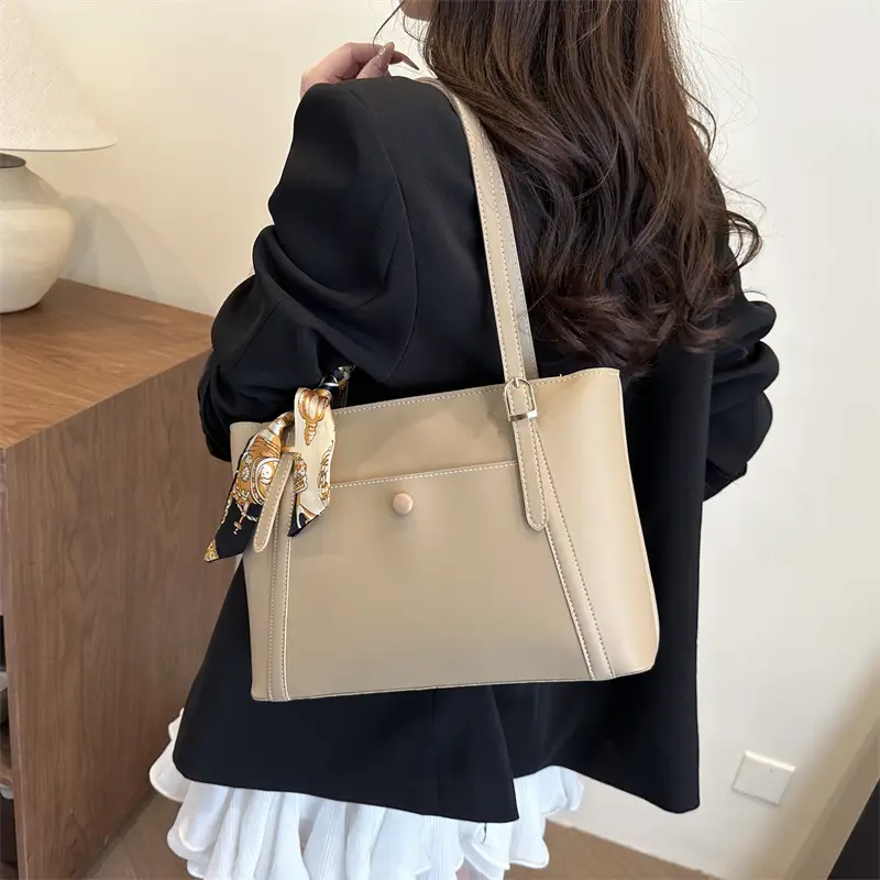 Women Large Capacity Tote Bag Beige Spring 2025 - Image 6