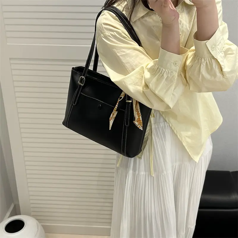 Women Large Capacity Tote Bag Beige Spring 2025 - Image 7