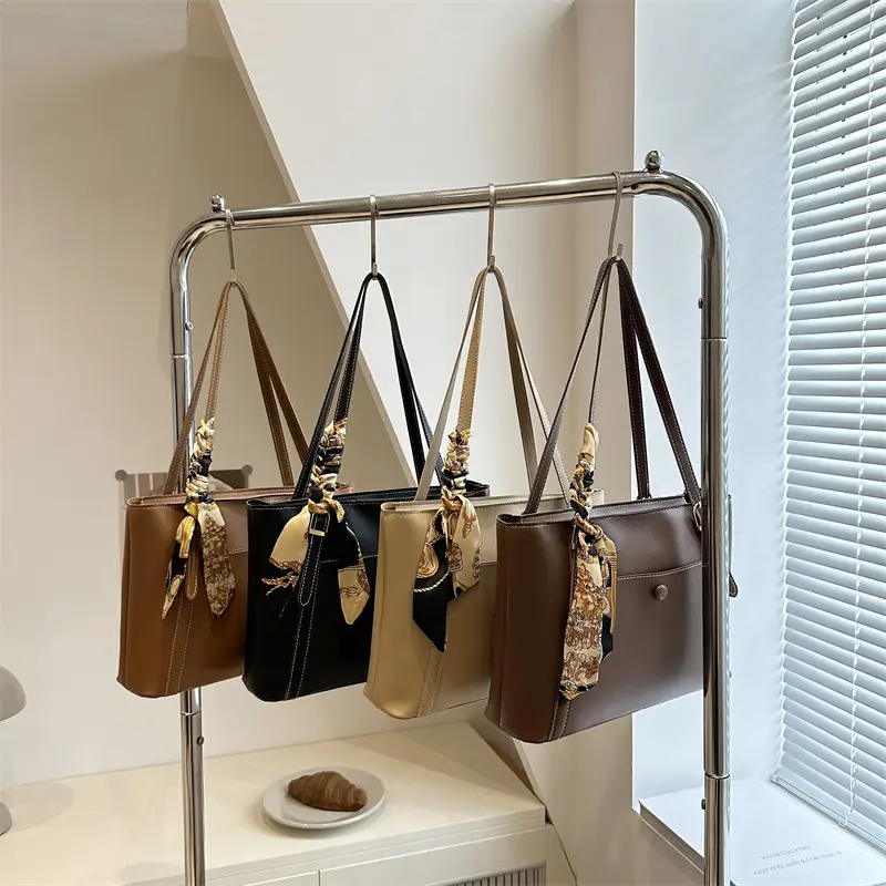 Women Large Capacity Tote Bag Beige Spring 2025 - Image 8