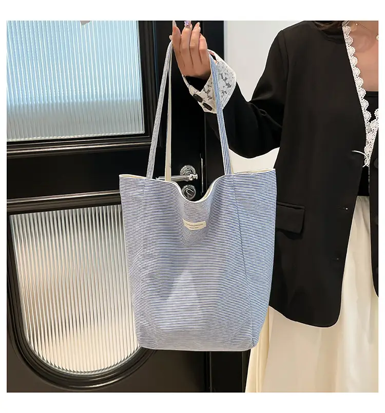 Crème Glacé Canvas Shoulder Bag Large Capacity — feature 27