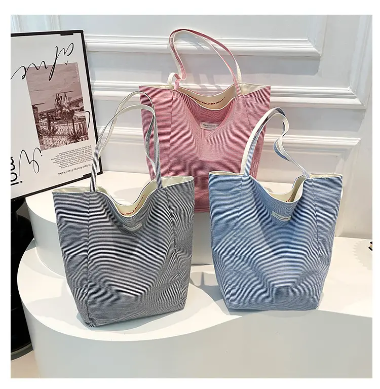 Crème Glacé Canvas Shoulder Bag Large Capacity — feature 8