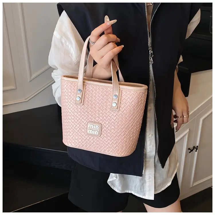 Women Woven Handbag Bucket Bag 2025 New Trendy Fashion — feature 19