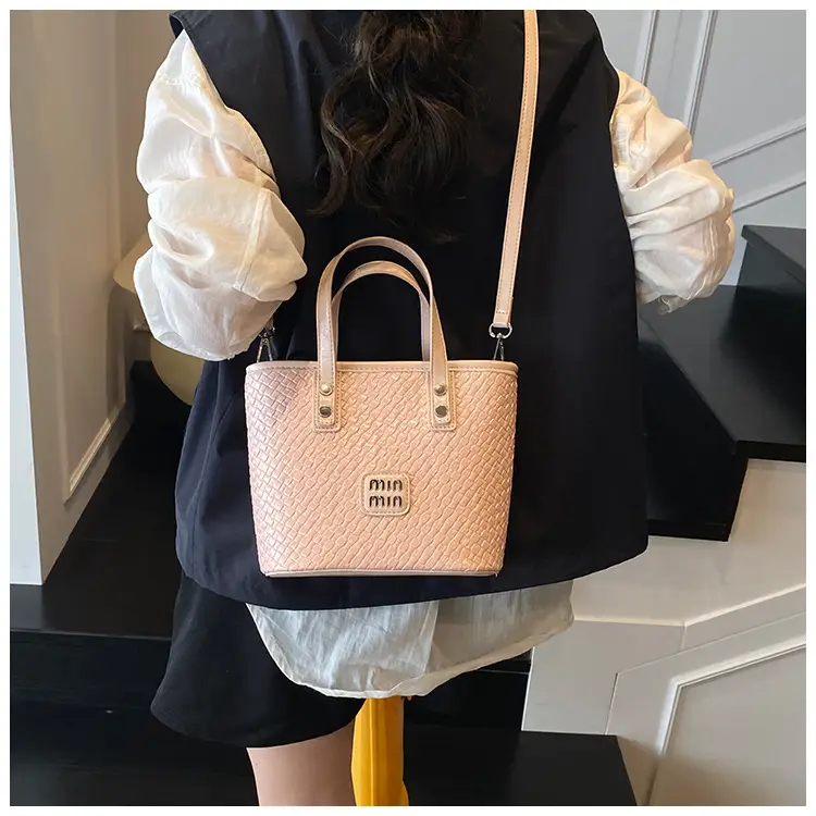 Women Woven Handbag Bucket Bag 2025 New Trendy Fashion — feature 22