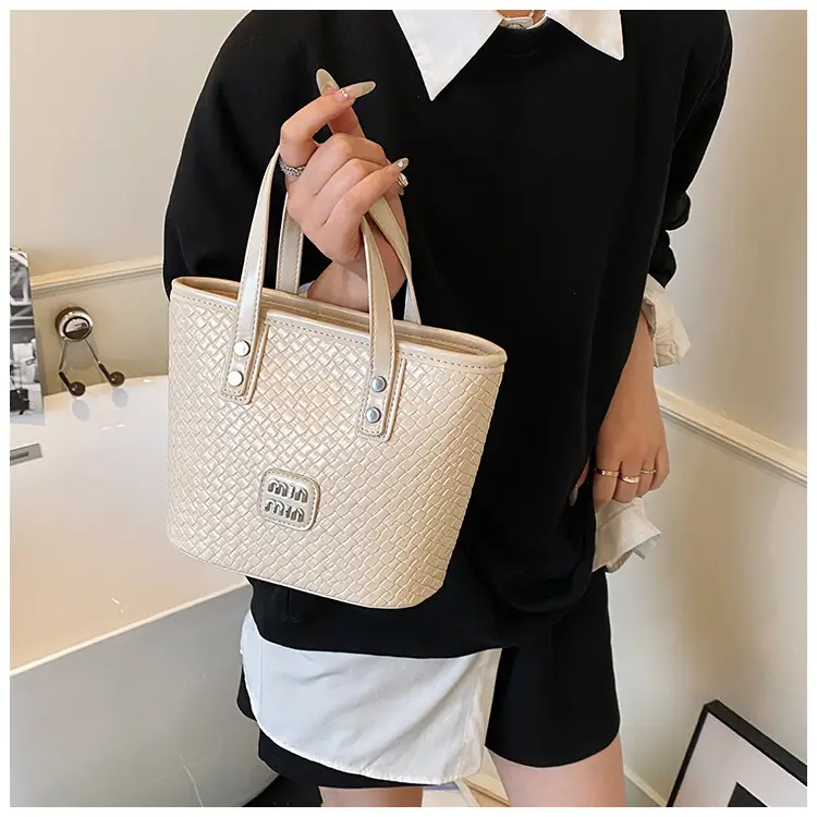 Women Woven Handbag Bucket Bag 2025 New Trendy Fashion — feature 26