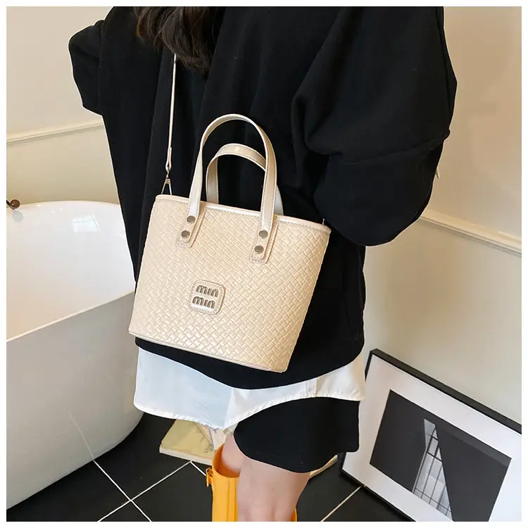 Women Woven Handbag Bucket Bag 2025 New Trendy Fashion — feature 31