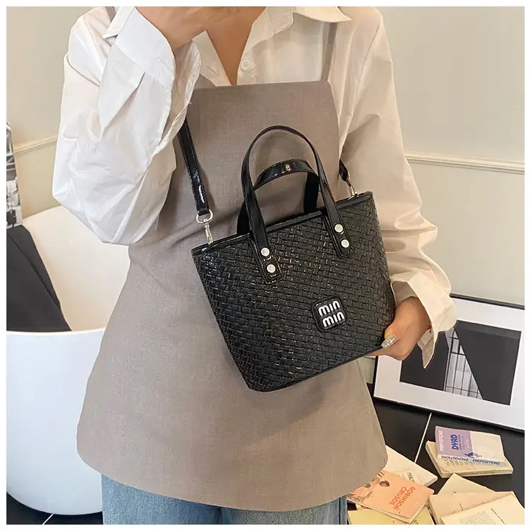 Women Woven Handbag Bucket Bag 2025 New Trendy Fashion — feature 36