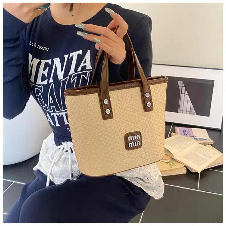 Women Woven Handbag Bucket Bag 2025 New Trendy Fashion — feature 43