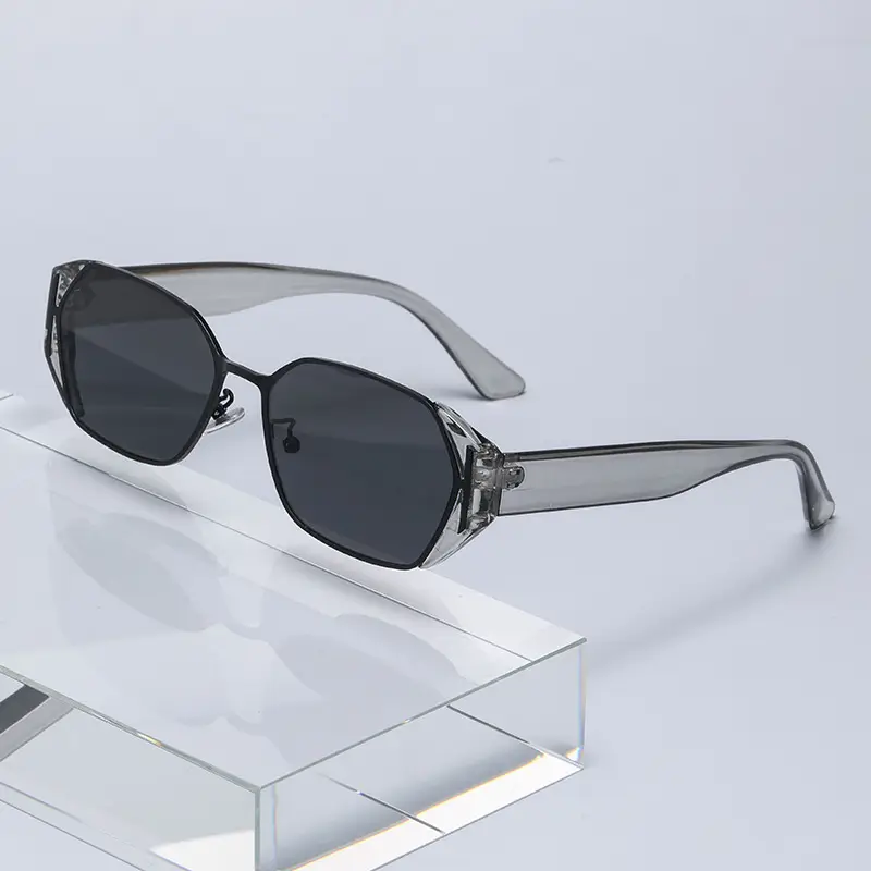 2025 Ice Cube Cat Eye Sunglasses Mirror Anti-UV Black - Image 4