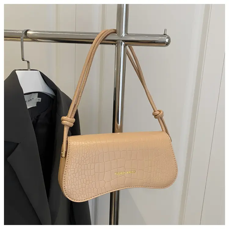 White Pure Texture Armpit Bag for Women 2025 — feature 26
