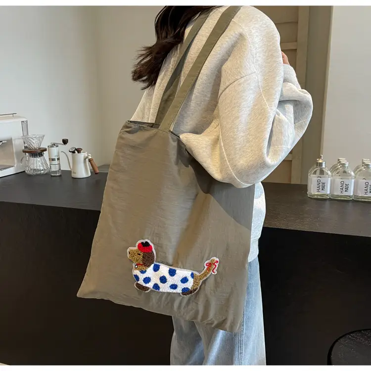 Women Embroidered Cartoon Tote Bag Large Capacity — feature 30
