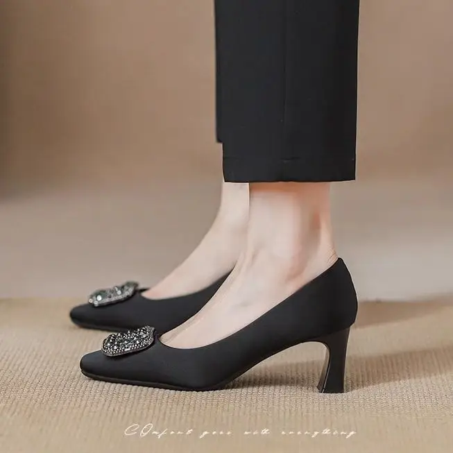 Chanel-Style Square-Toe 2026 New Spring and Autumn Elegant Shallow French-Style Rhinestone Black Professional High-Heeled Shoes with Chunky Heels - Image 4