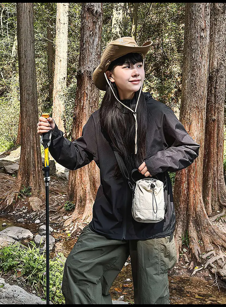 Green Lightweight Camping Crossbody Bag for Women — feature 22