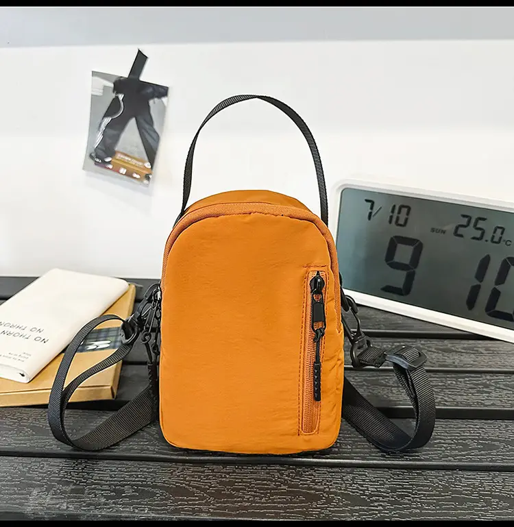 Green Lightweight Camping Crossbody Bag for Women — feature 39