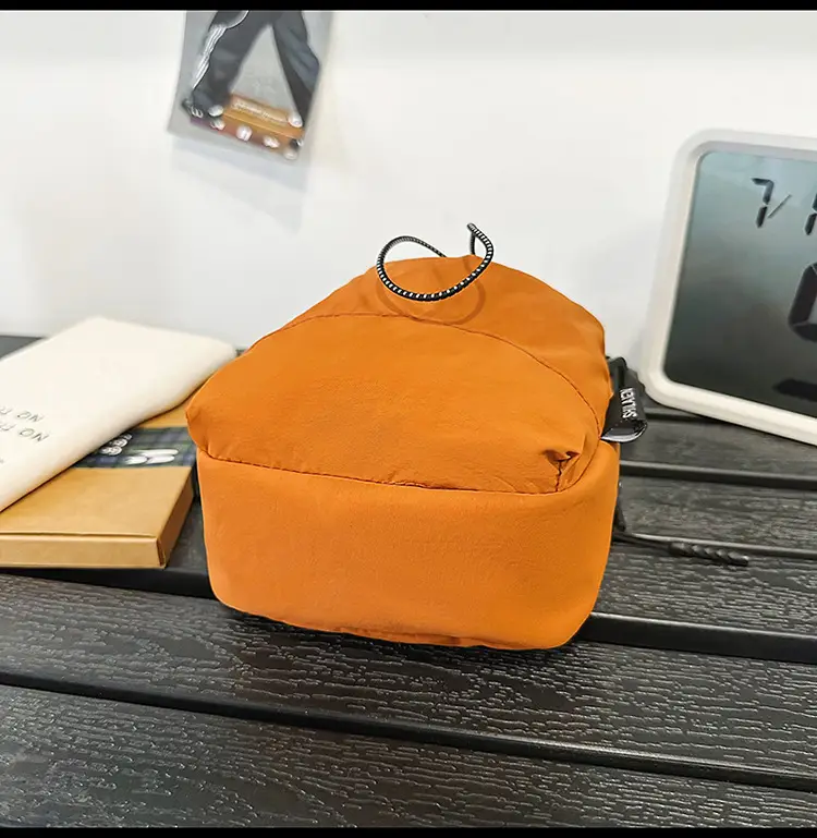 Green Lightweight Camping Crossbody Bag for Women — feature 40