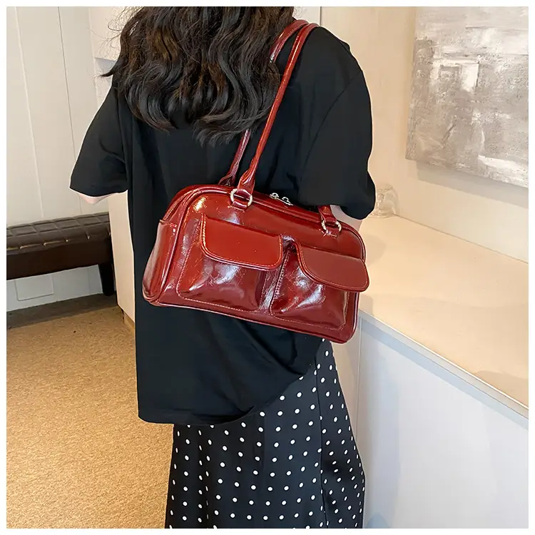 Black Crossbody Shoulder Bag for Women 2025 — feature 25