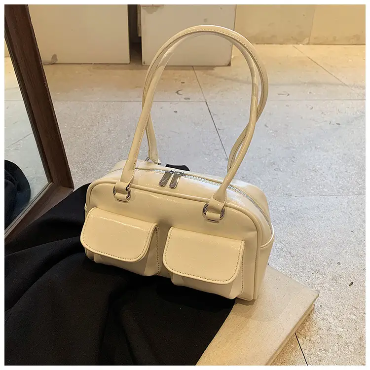 Black Crossbody Shoulder Bag for Women 2025 — feature 28