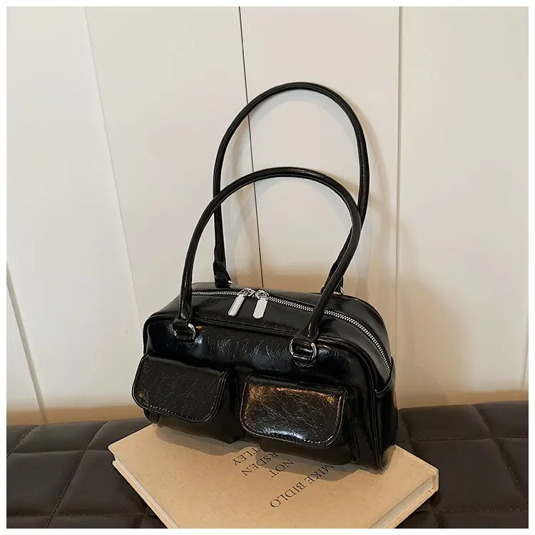 Black Crossbody Shoulder Bag for Women 2025 — feature 32
