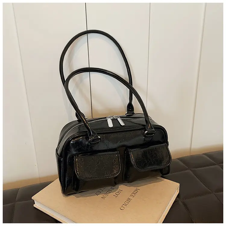 Black Crossbody Shoulder Bag for Women 2025 — feature 33