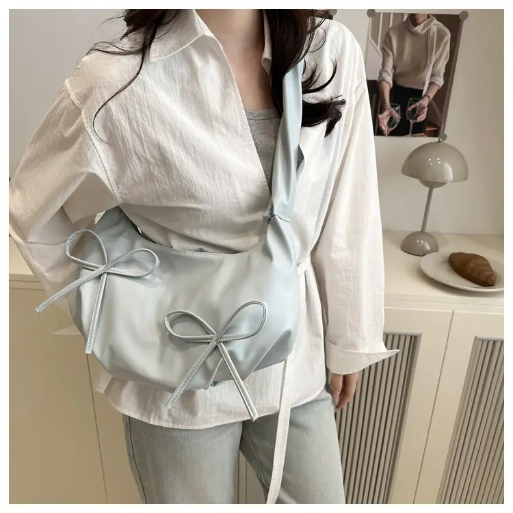 Silver Pleated Bow Shoulder Bag for Women 2025 — feature 11