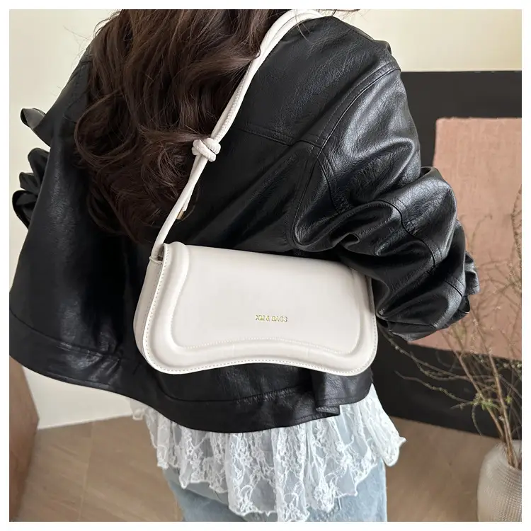 White Leather Crossbody Bag for Women 2025 Summer — feature 17