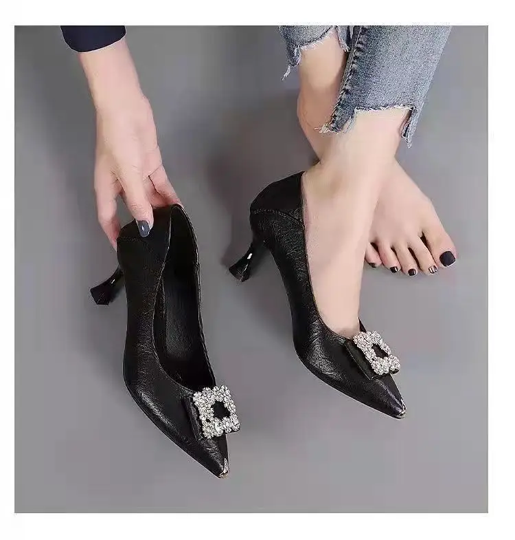 Women's Black Pearl Pointed Toe Stiletto Heels with Crystal Decor â feature 10