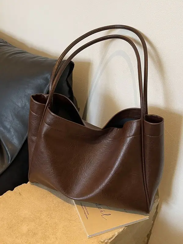 Brown Large Capacity Women's Leather Tote Bag - Image 5