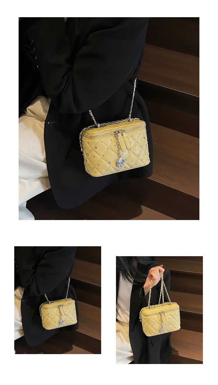 Quilted Chain Shoulder Bag Cream 2026 — feature 11