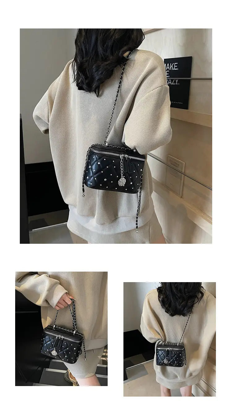 Quilted Chain Shoulder Bag Cream 2026 — feature 9