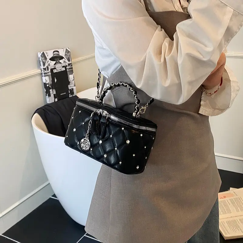 Pink Rhombina Chain Shoulder Bag for Women 2025 - Image 6
