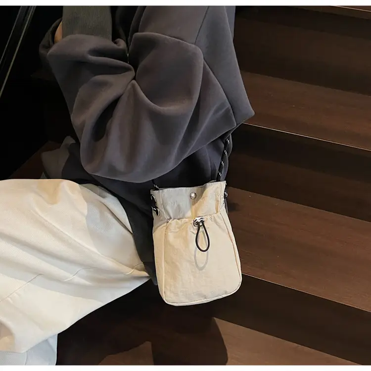 Olive Green One-Shoulder Crossbody Phone Bag — feature 12