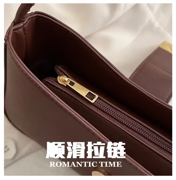 White Gold Logo Shoulder Bag for Women — feature 3