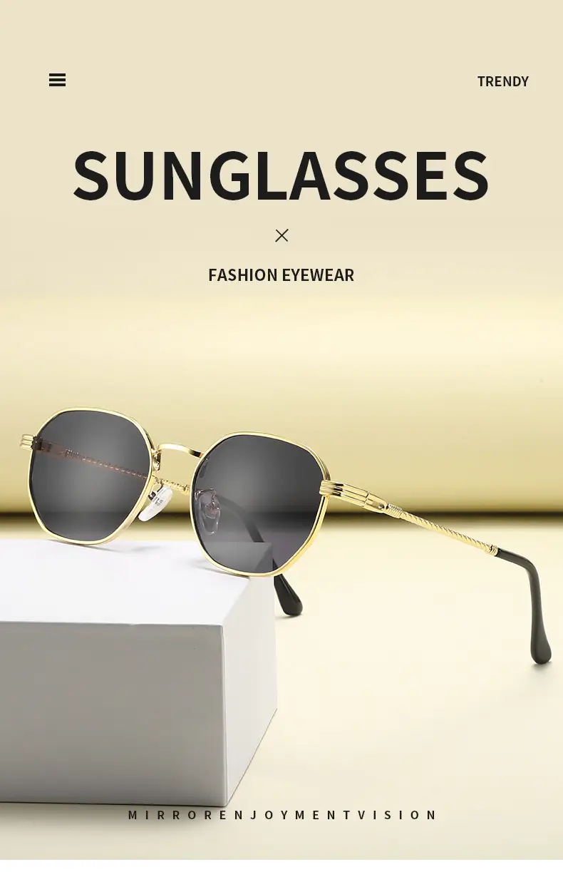 Square Sunglasses with Anti-UV Gold Frame for Men Women — feature 2