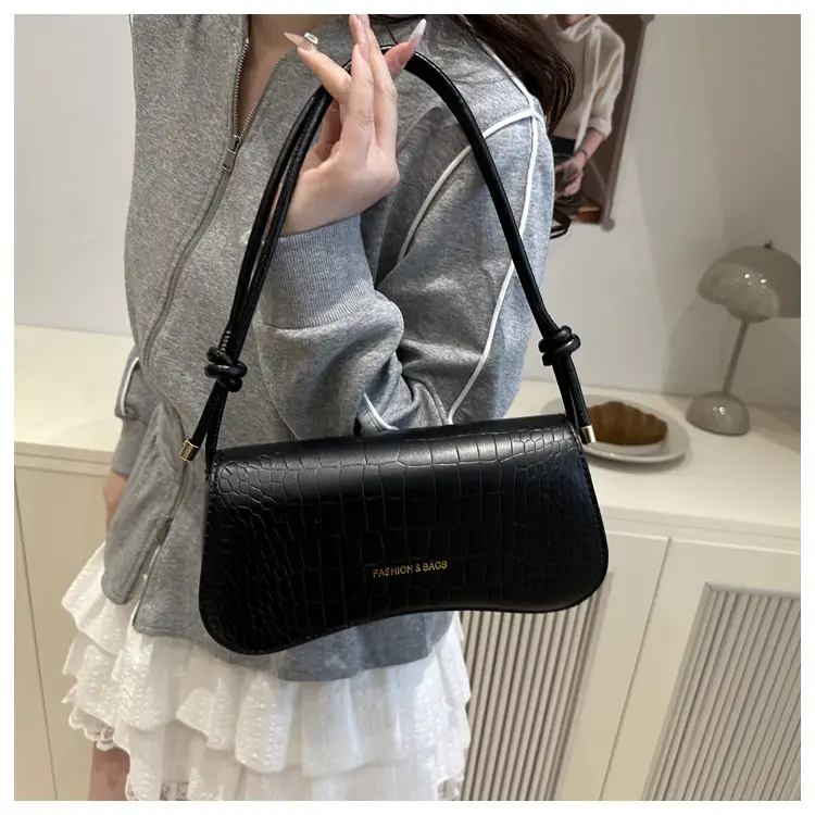 White Quilted Shoulder Bag with Strap for Women — feature 10