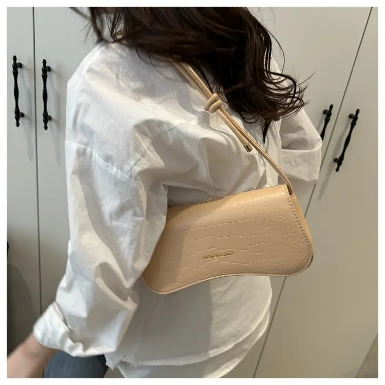 White Quilted Shoulder Bag with Strap for Women — feature 12
