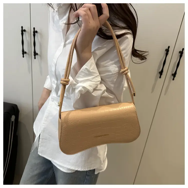 White Quilted Shoulder Bag with Strap for Women — feature 13