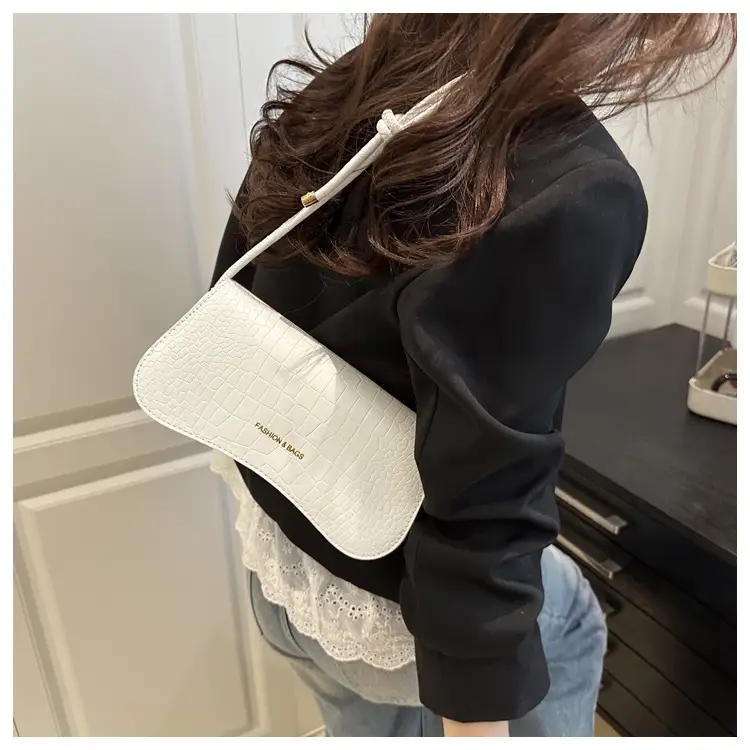 White Quilted Shoulder Bag with Strap for Women — feature 18