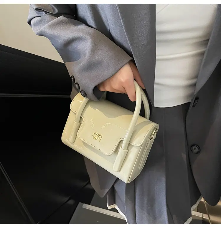 Pink Leather Crossbody Bag for Women 2025 — feature 11