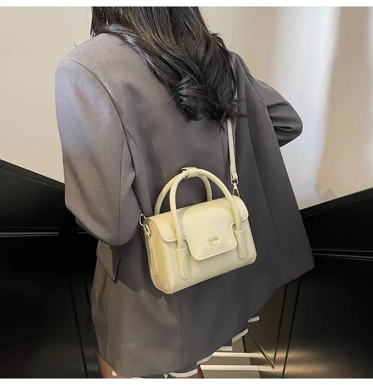 Pink Leather Crossbody Bag for Women 2025 — feature 13