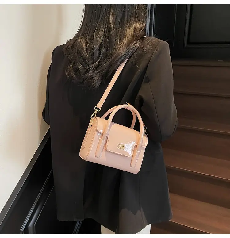 Pink Leather Crossbody Bag for Women 2025 — feature 14