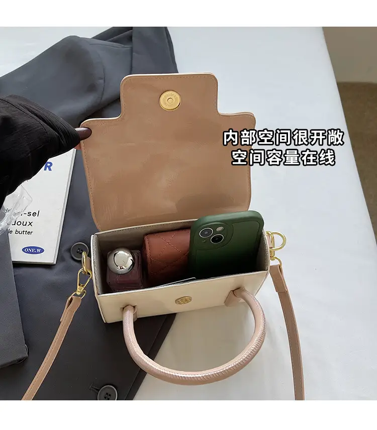 Pink Leather Crossbody Bag for Women 2025 — feature 7