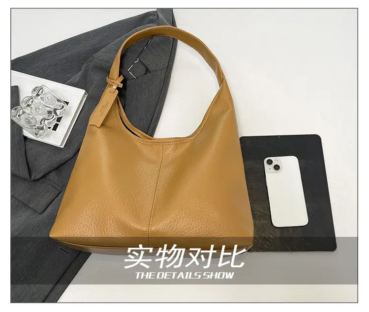 Black Large-Capacity Soft Leather Tote Bag for Women — feature 8