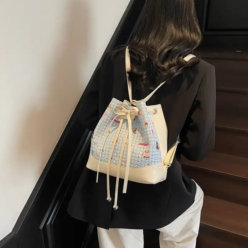 Cute Cartoon Bear Bucket Bag Women Casual 2025 - Image 6