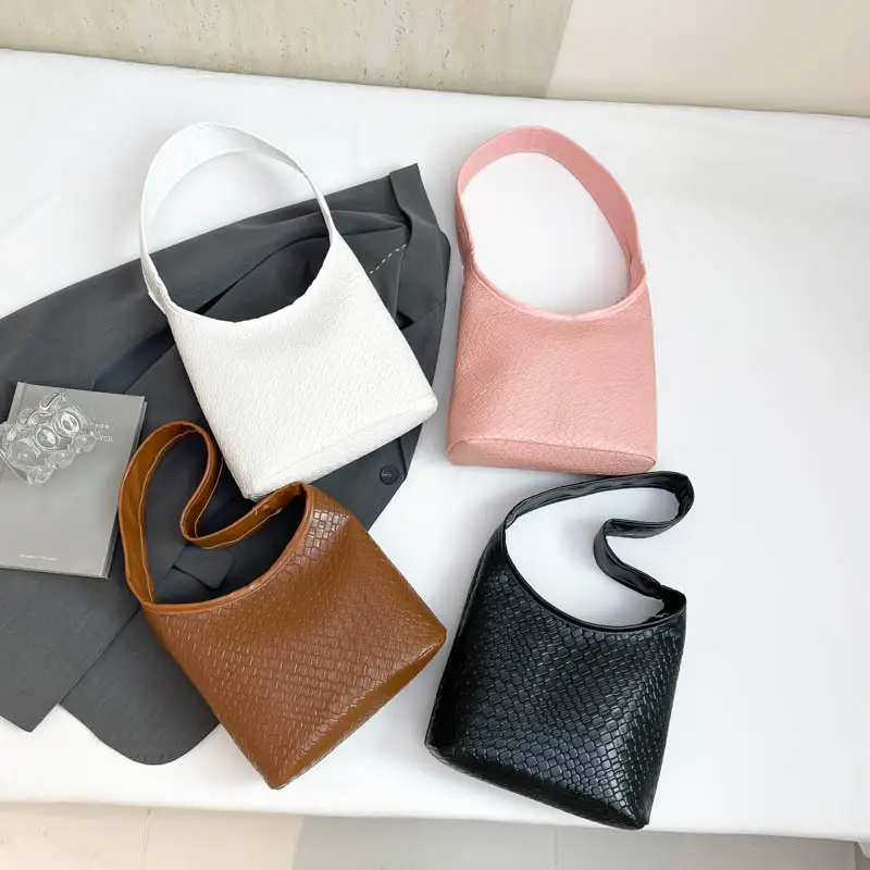 Women's Retro Style Shoulder Bags 2026 New Trend - Image 5