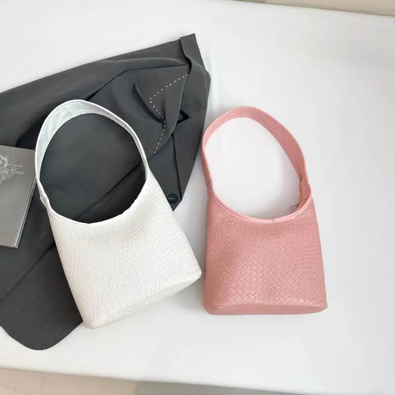 Women's Retro Style Shoulder Bags 2026 New Trend - Image 6