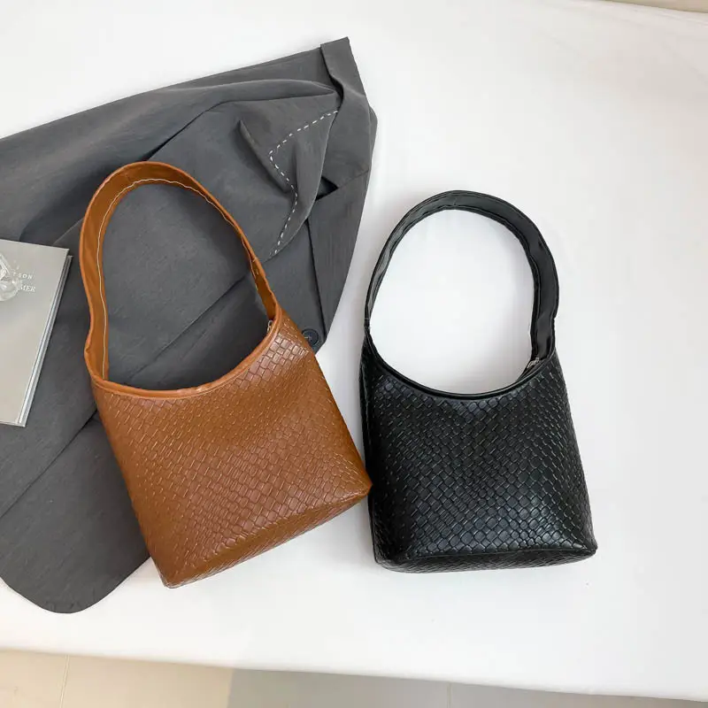 Women's Retro Style Shoulder Bags 2026 New Trend - Image 7