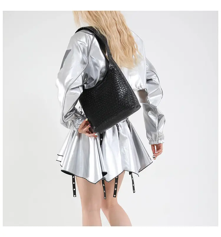 Women's Retro Style Shoulder Bags 2026 New Trend — feature 14