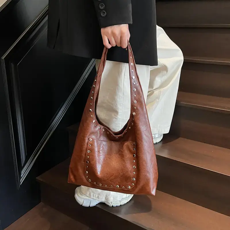 Retro Rivet Shoulder Bag European American Fashion