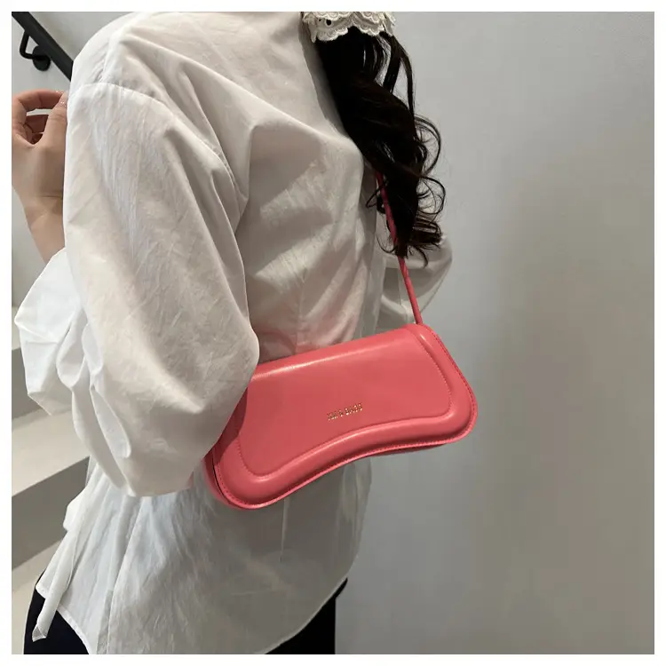 Pink Leather Shoulder Bag for Women 2025 — feature 15