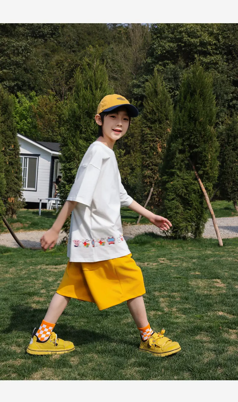 2026 Boys T-Shirt White Yellow Panda Design — feature 28